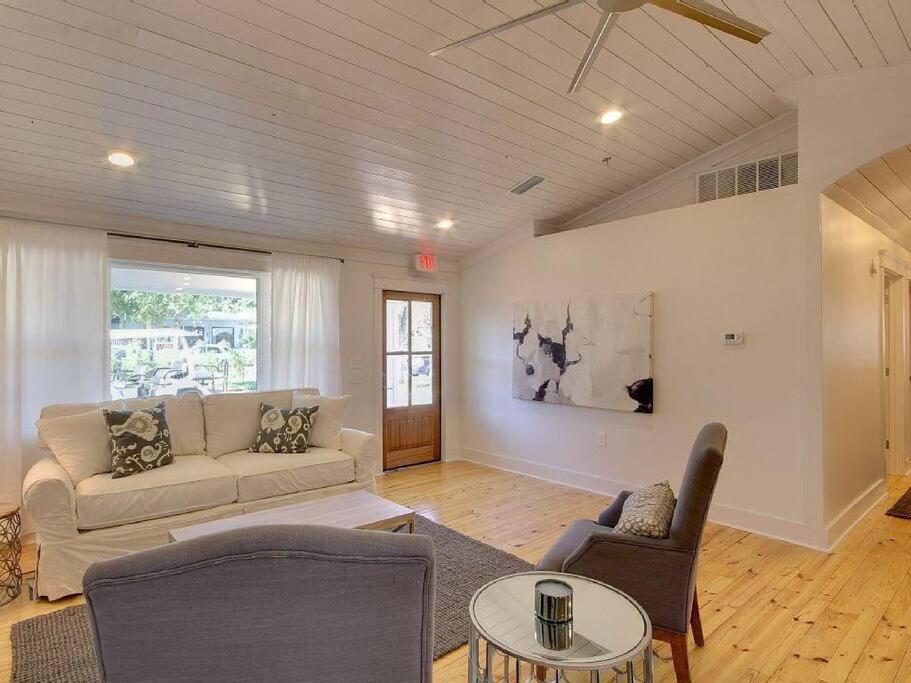 Downtown Fairhope Cottage ภายนอก รูปภาพ